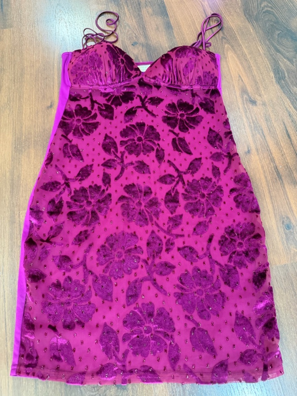 Vintage Victoria's Secret velvet sheer shimmery sleep dress Sz M Pink color